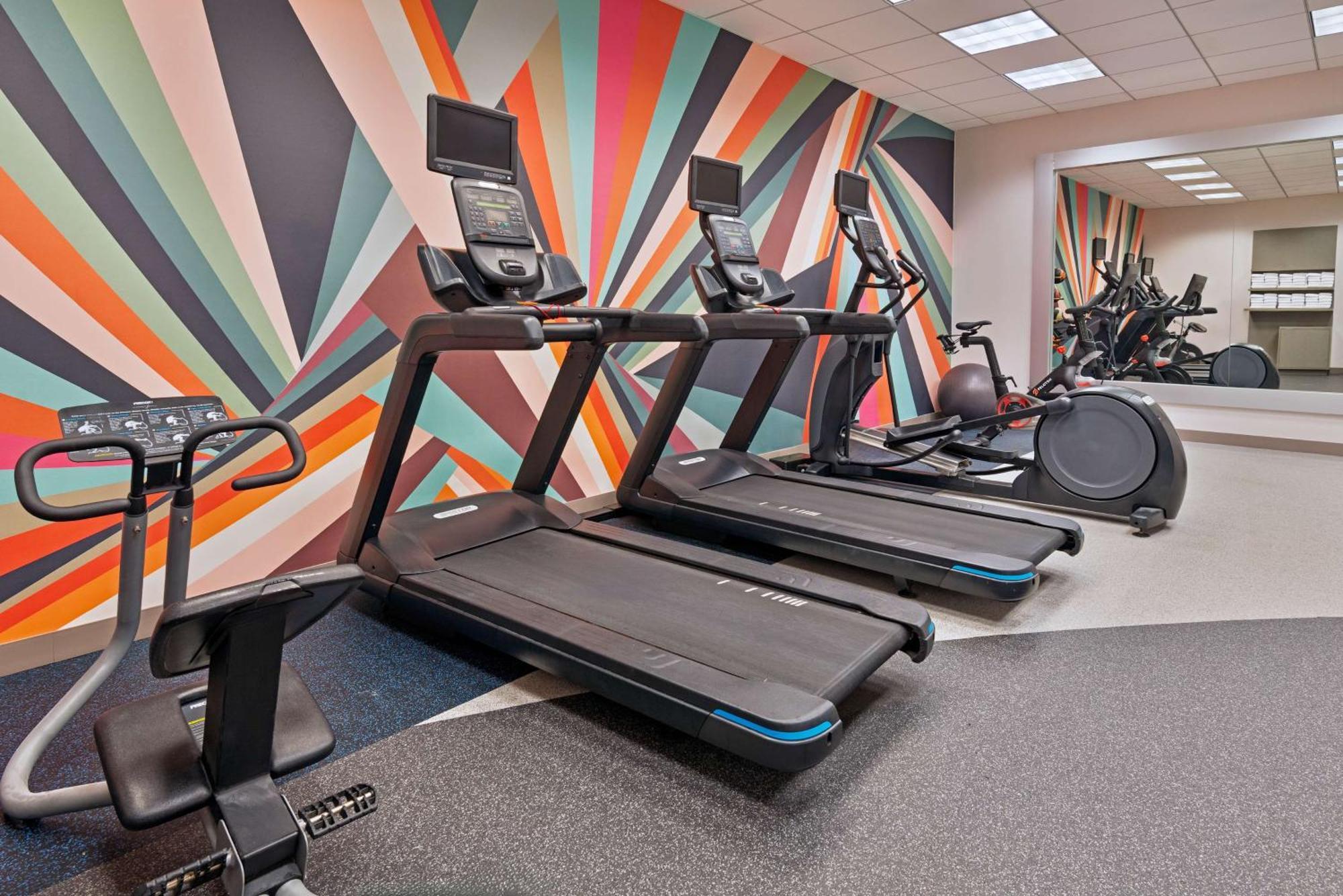 Hilton Garden Inn Tampa Airport/Westshore Zewnętrze zdjęcie